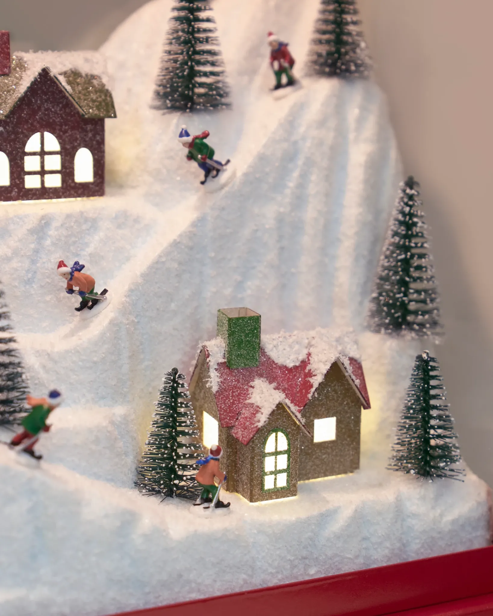 Discount Alpine Ski Mountain Lantern String Lighting & Lanterns
