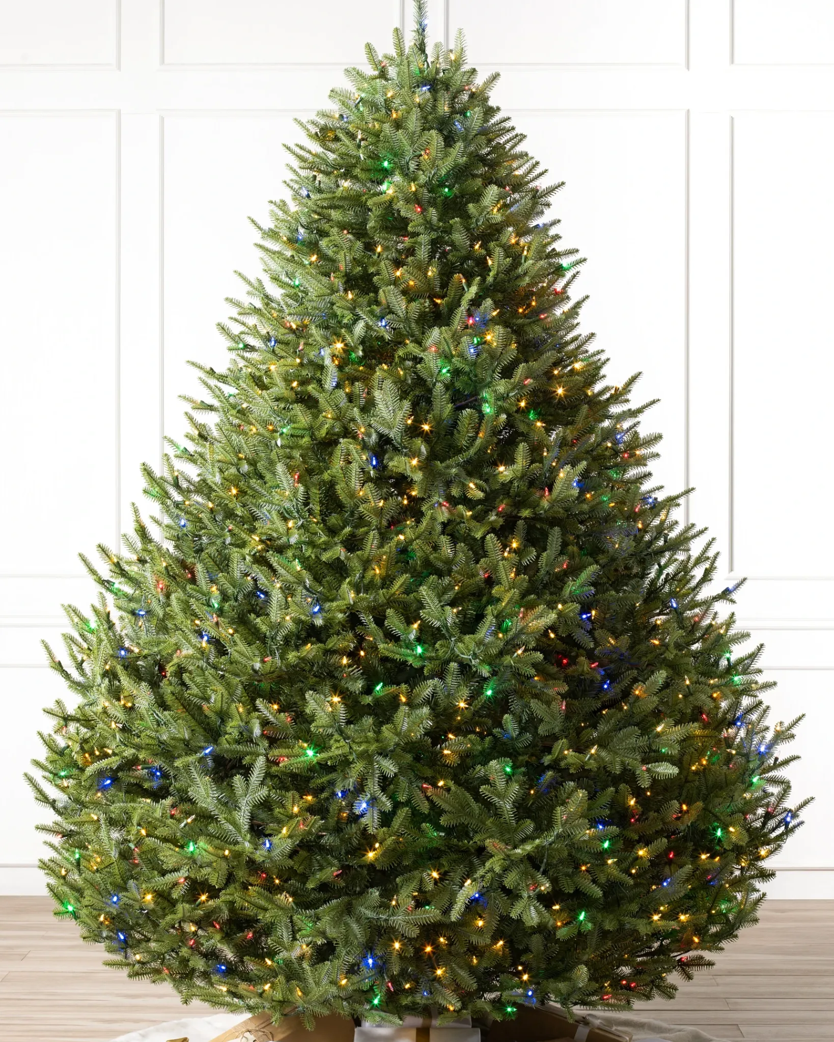 Hot BH Balsam Fir® Trees 7 - 7.5 Feet|Pre-Lit