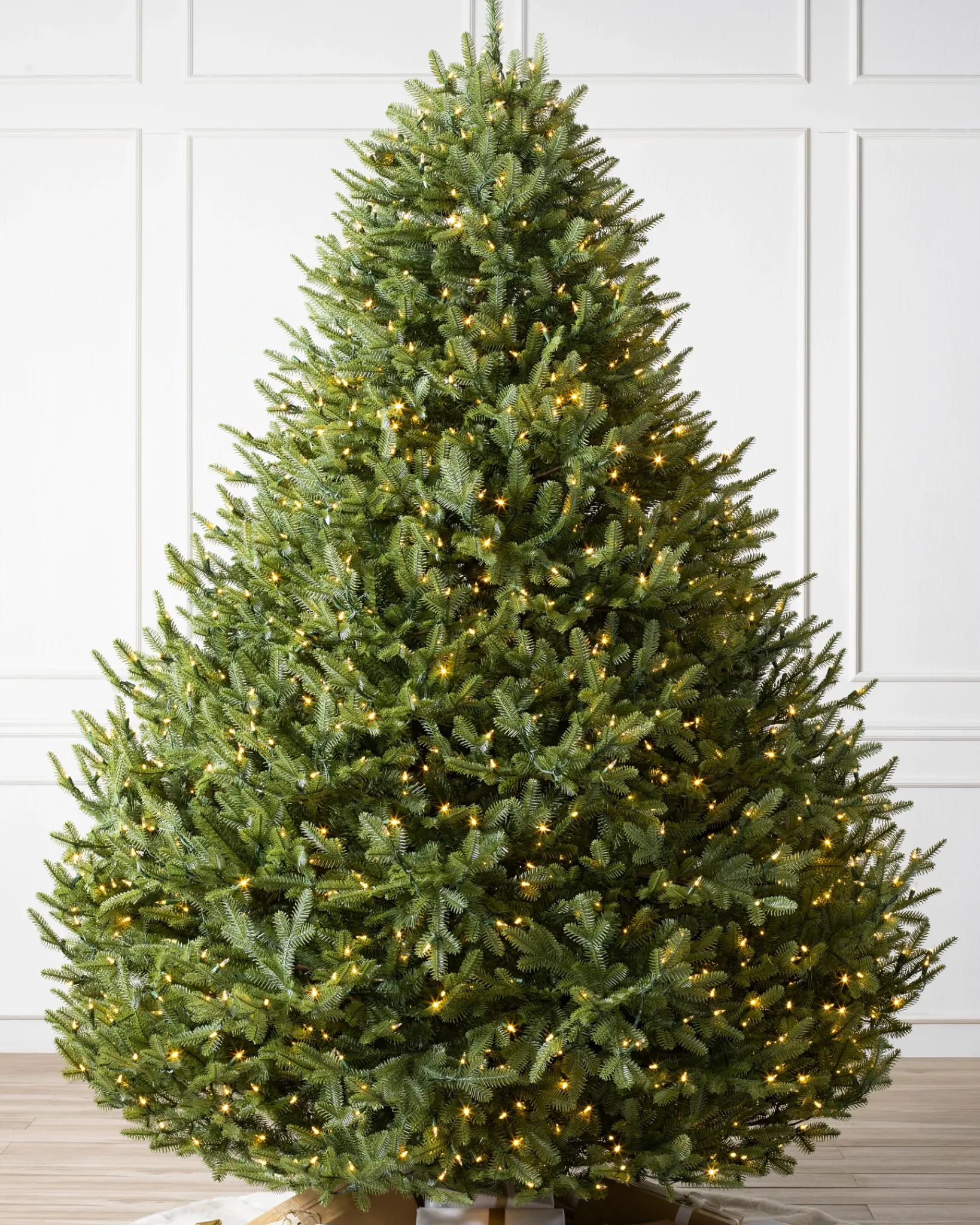 Hot BH Balsam Fir® Trees 7 - 7.5 Feet|Pre-Lit