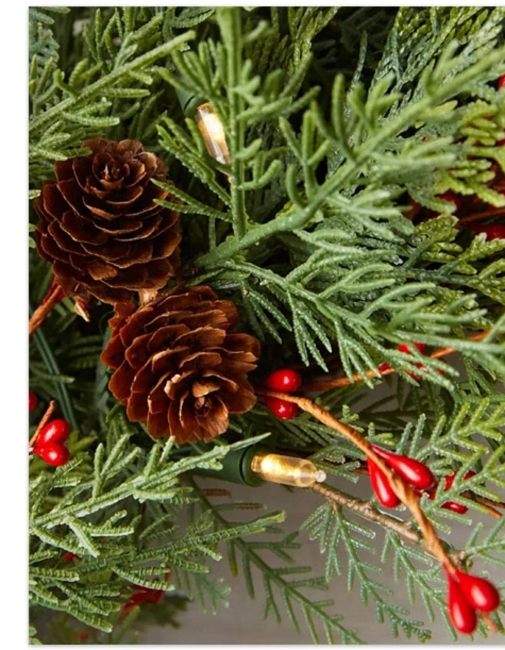 Sale Cedar Berry Woods Foliage 26 - 28 Inch|Indoor