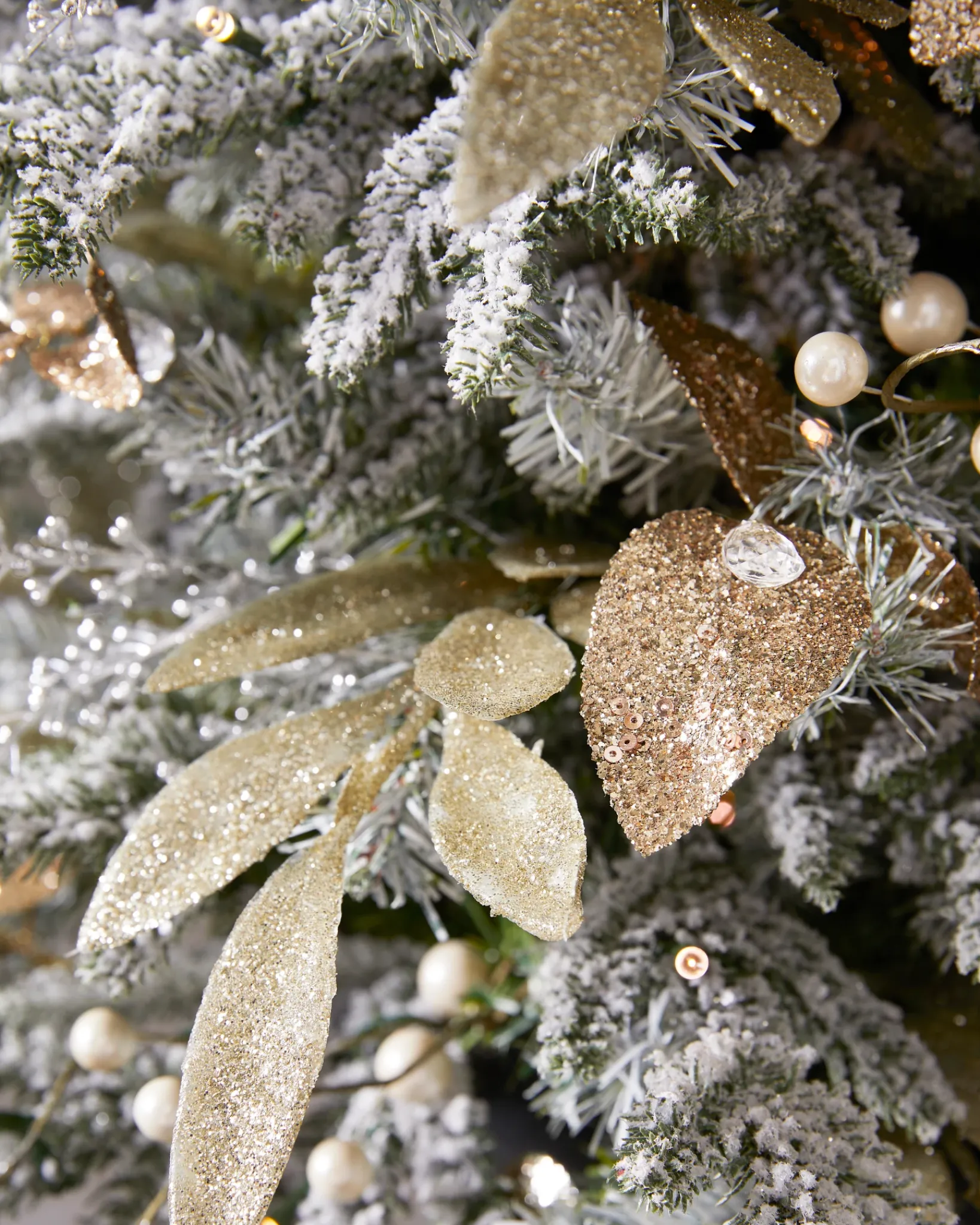 Sale Champagne And Crystal Foliage Pre-Lit|5 - 7 Feet