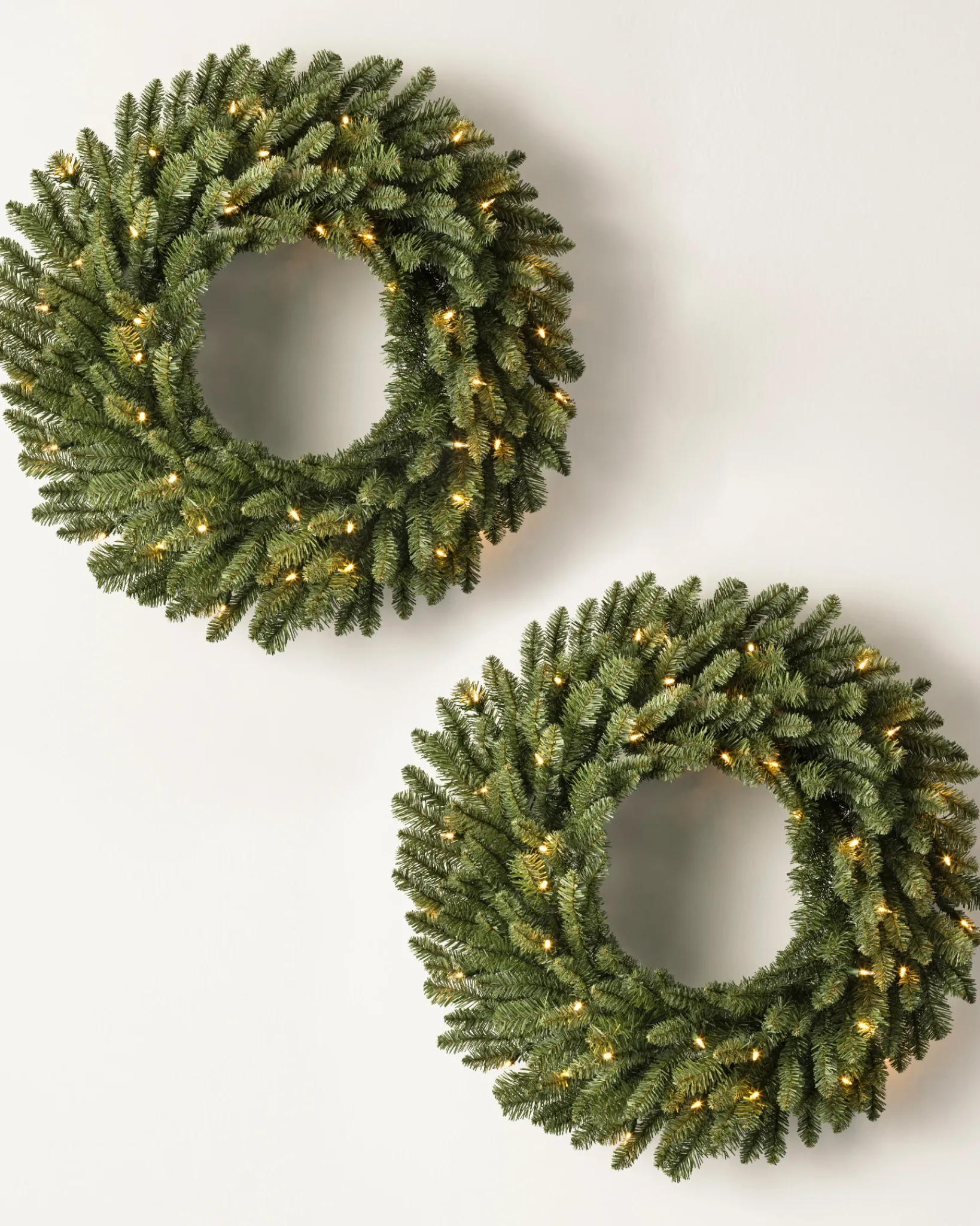 Hot Classic Blue Spruce® Foliage 30 - 42 Inch|Pre-Lit