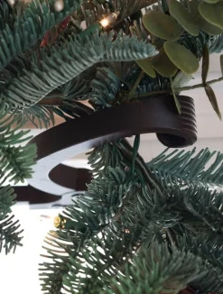 New Door Garland Hangers Wreaths & Greenery