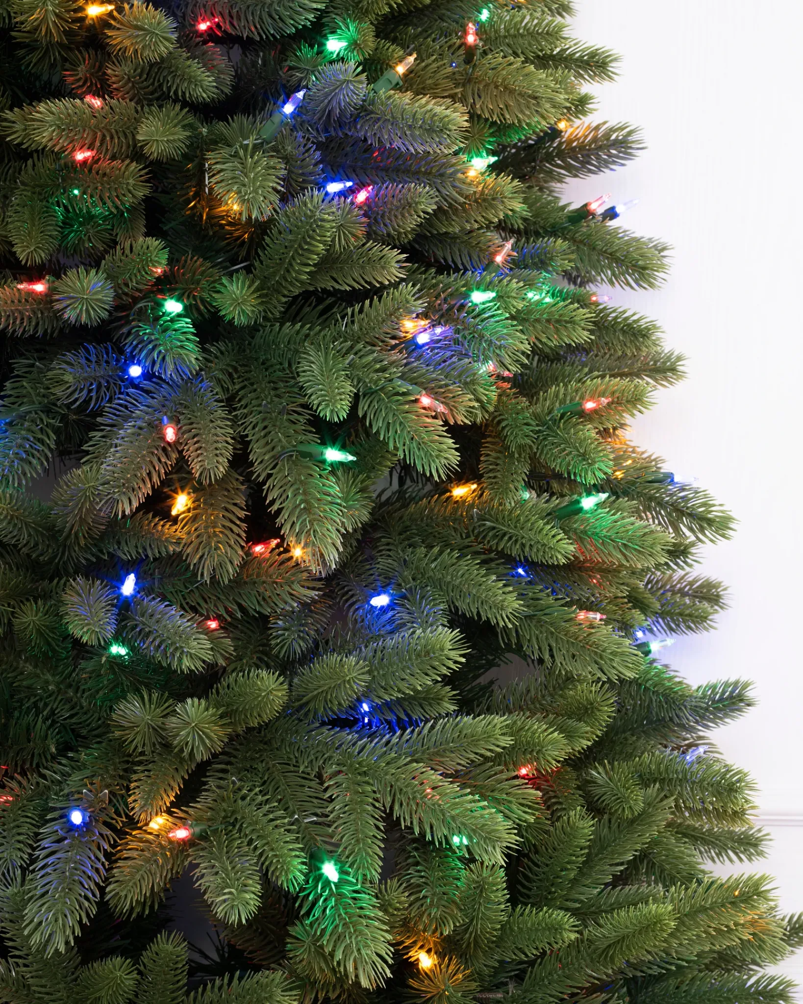 Outlet Fifth Avenue Flatback Trees 7 - 7.5 Feet|Pre-Lit