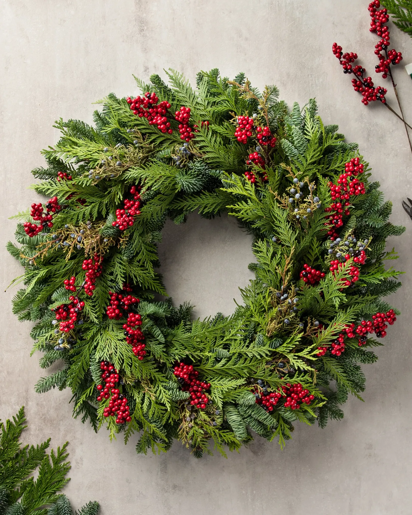 New Fresh Cedar Forest Foliage 18 - 24 Inch|Outdoor Safe