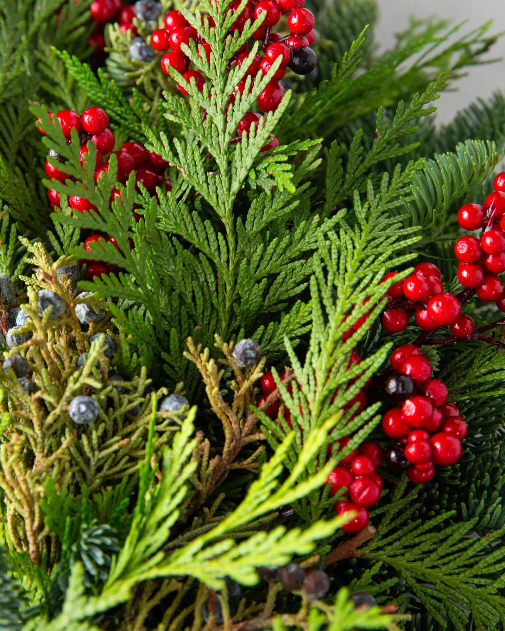 New Fresh Cedar Forest Foliage 18 - 24 Inch|Outdoor Safe