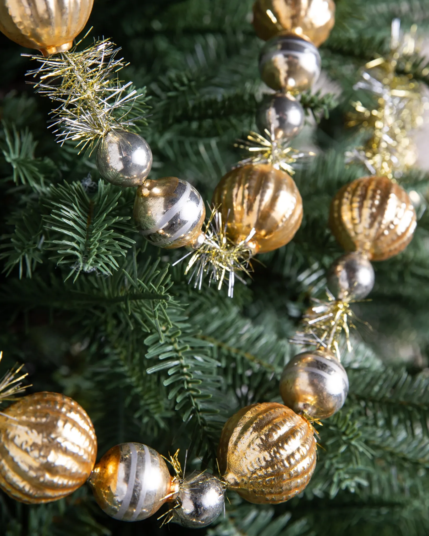 Discount Glass Bead Christmas Tree Garlands Garlands