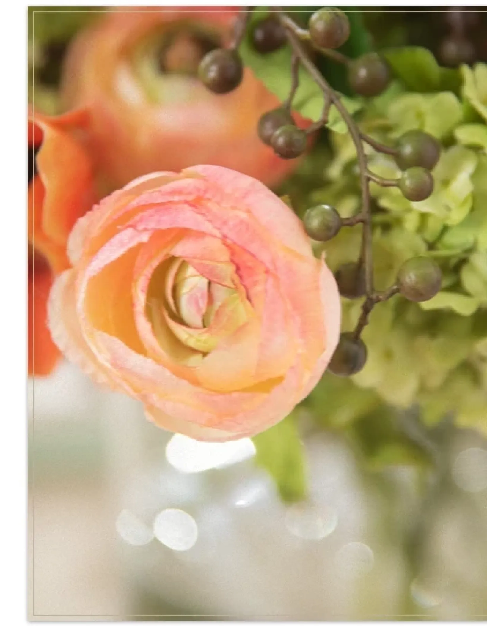 Sale Hydrangea & Ranunculus Flower Foliage Flower Arrangements