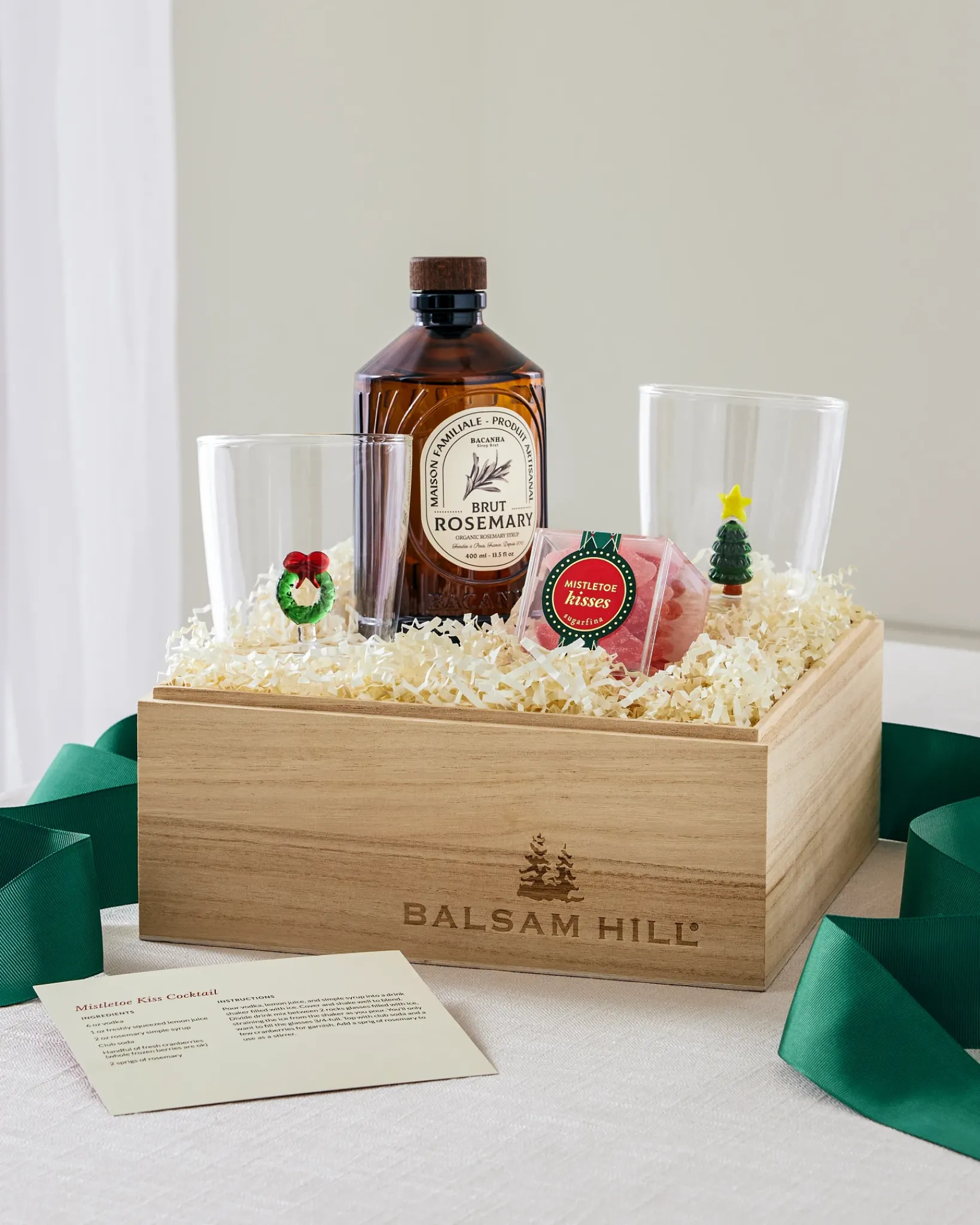 Best Mistletoe Kiss Cocktail Gift Box Platters & Drinkware|Holiday Gourmet Gifts