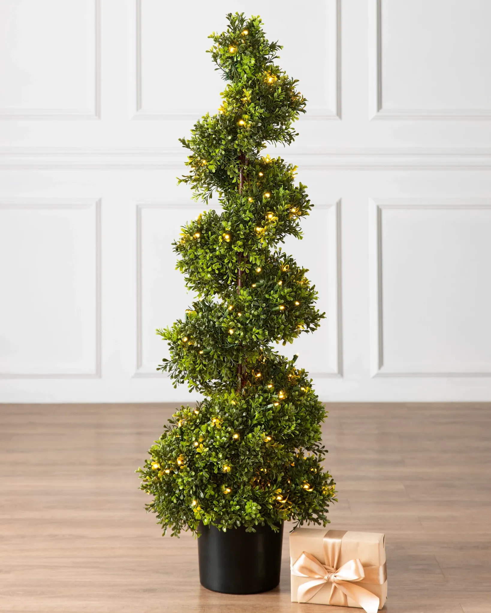 Clearance Outdoor Boxwood Artificial Christmas Topiaries Outdoor Safe|Topiaries & Potted Flowers