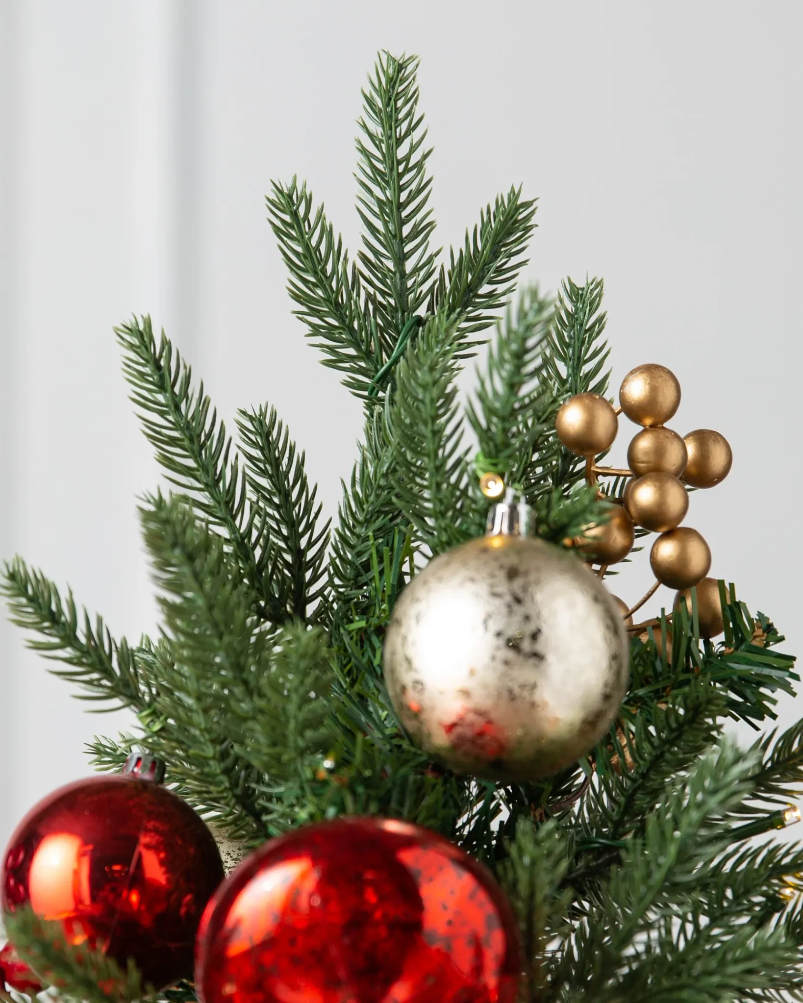 Outlet Outdoor Christmas Charm Foliage 26 - 28 Inch|Outdoor Safe