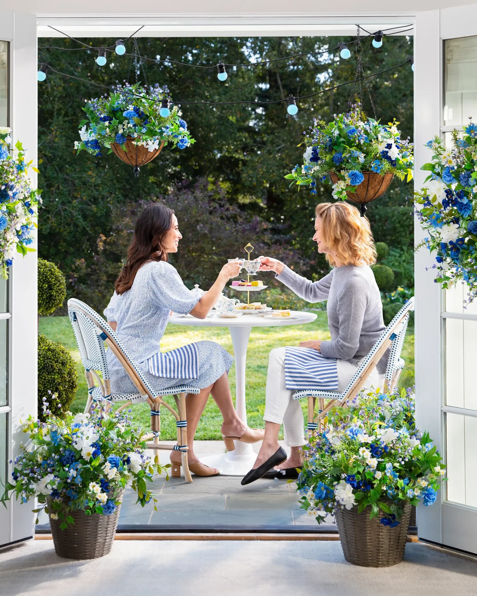 Best Outdoor Seaside Cottage Foliage Wreaths|Swags & Hanging Baskets