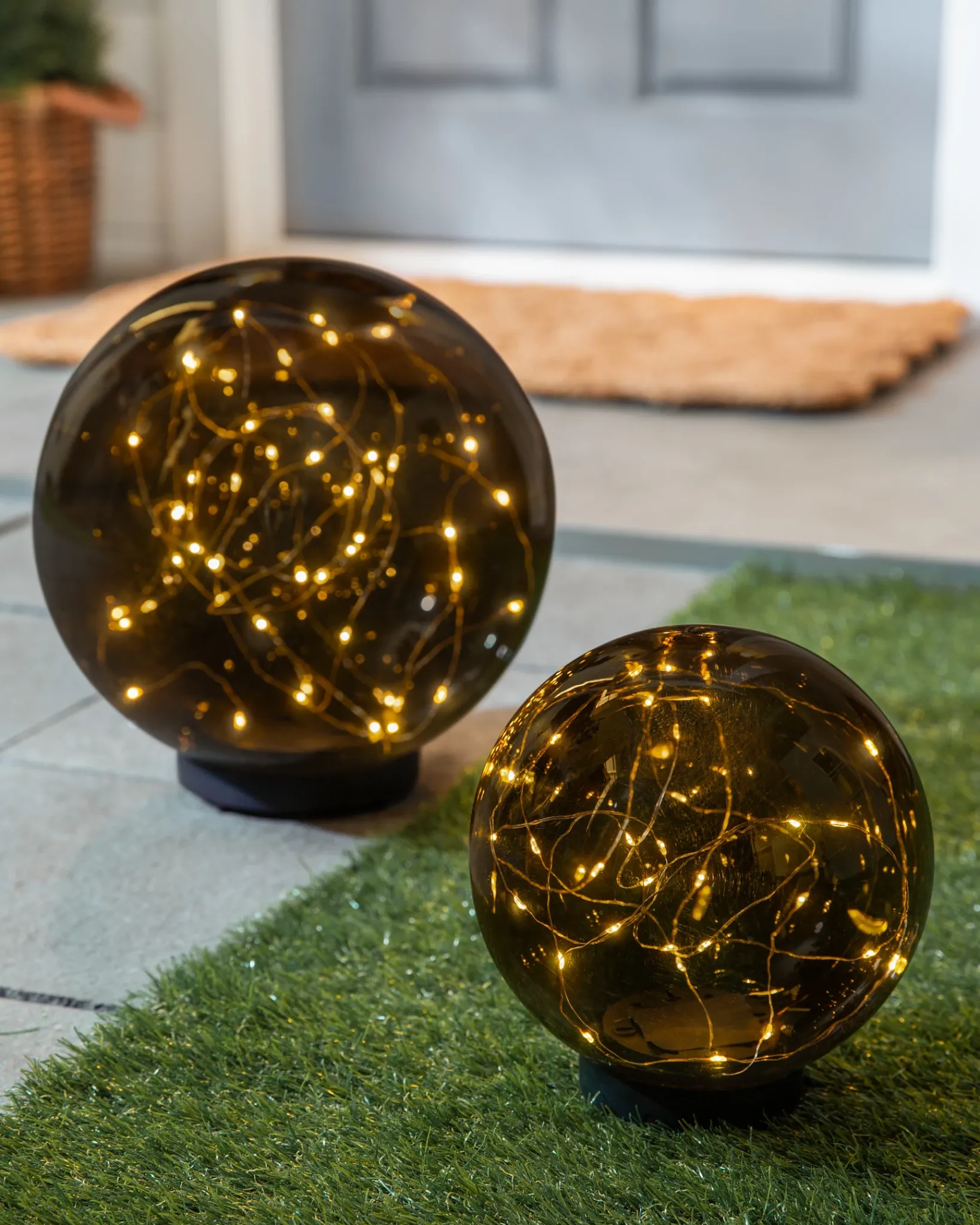New Outdoor Solar Globe Stake Lights Decorative Accents|Outdoor Safe