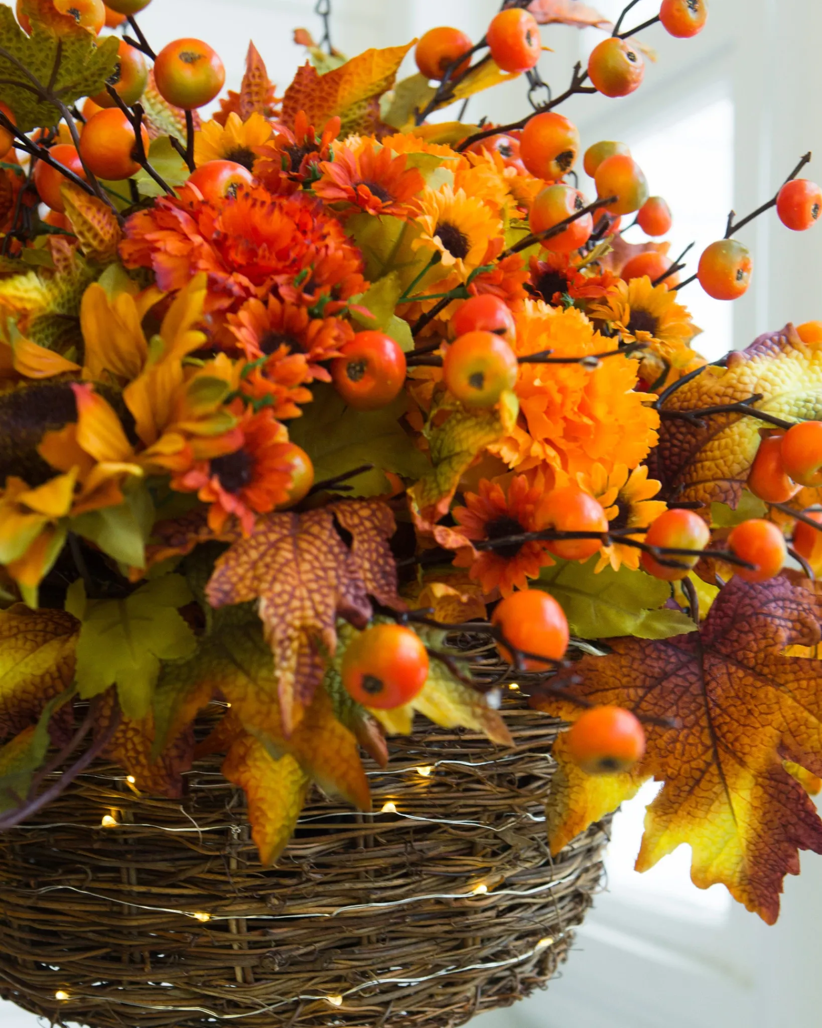 Clearance Outdoor Sunburst Mums Foliage Wreaths|Outdoor Safe