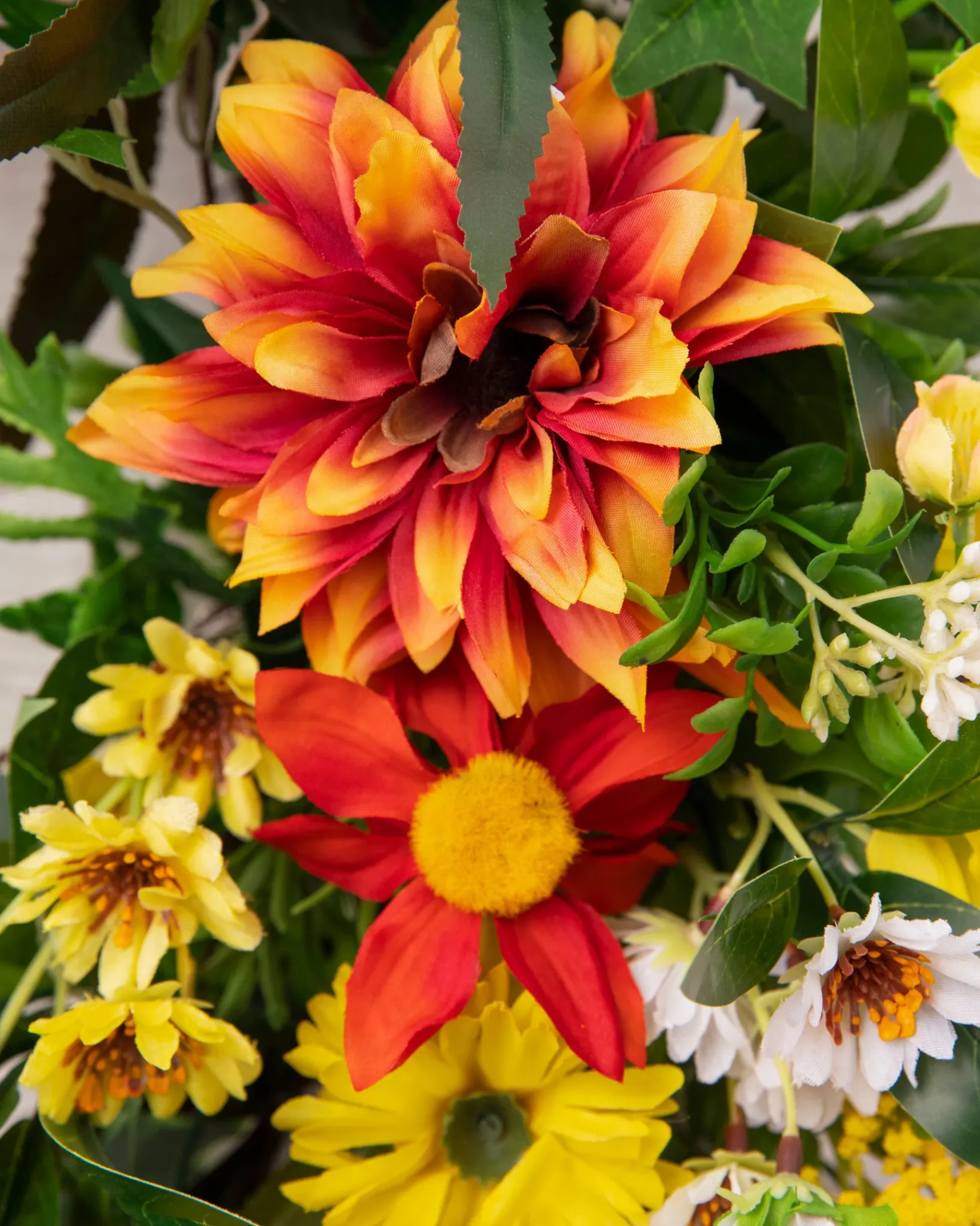 Hot Outdoor Sunrise Dahlia Foliage Garlands|Swags & Hanging Baskets
