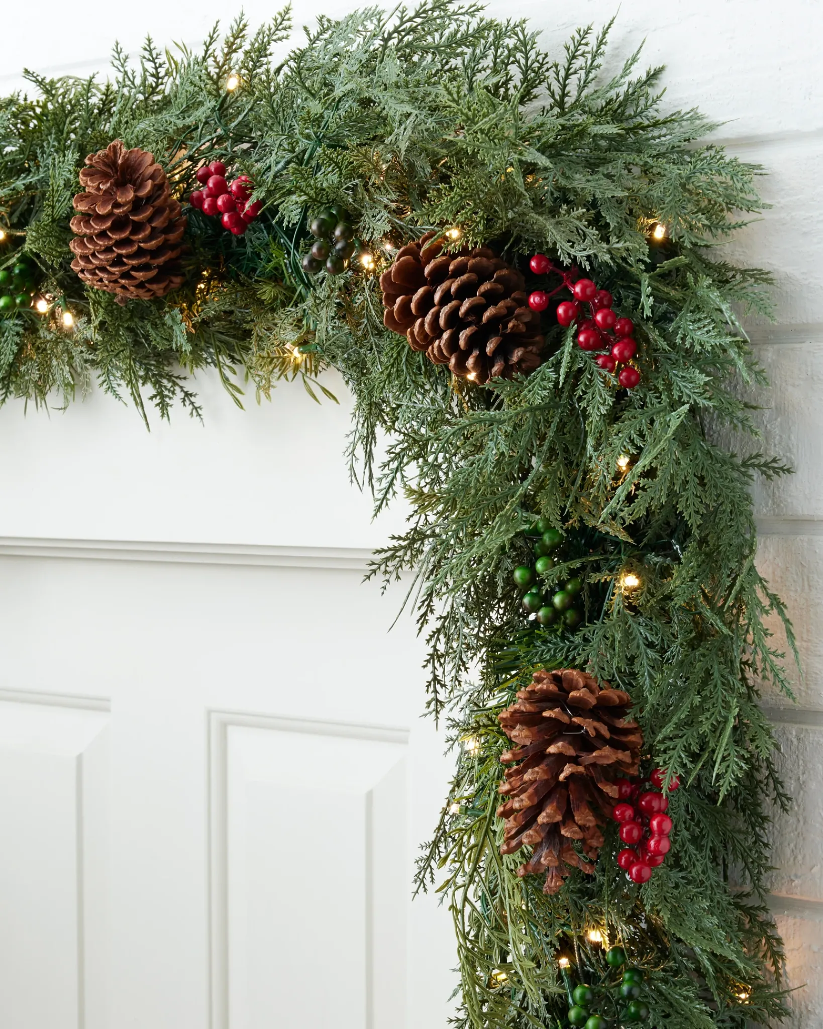 New Outdoor Winter Evergreen Foliage 18 - 24 Inch|Pre-Lit