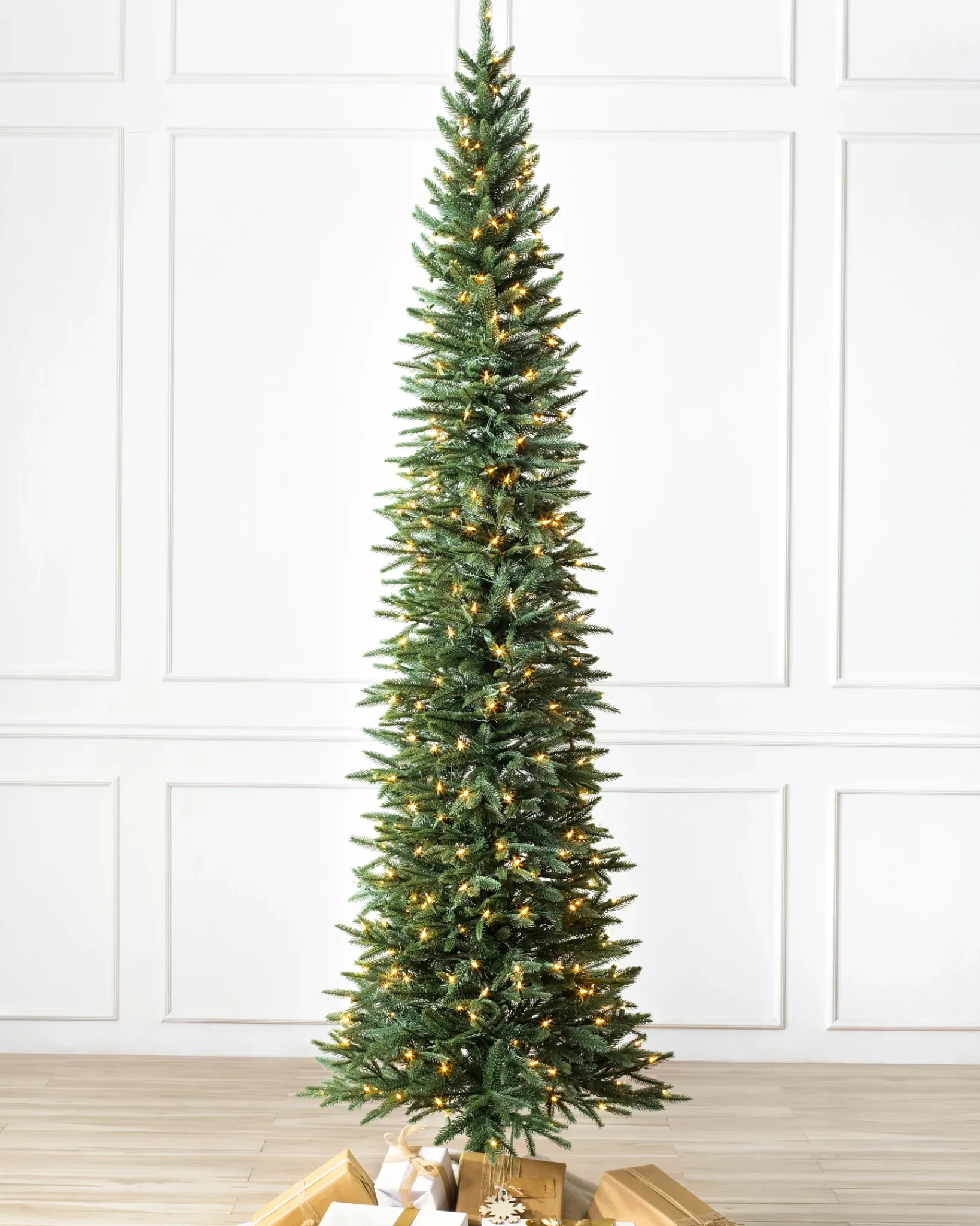 Sale Revelstoke Fir® Trees 7 - 7.5 Feet|8 - 9 Feet