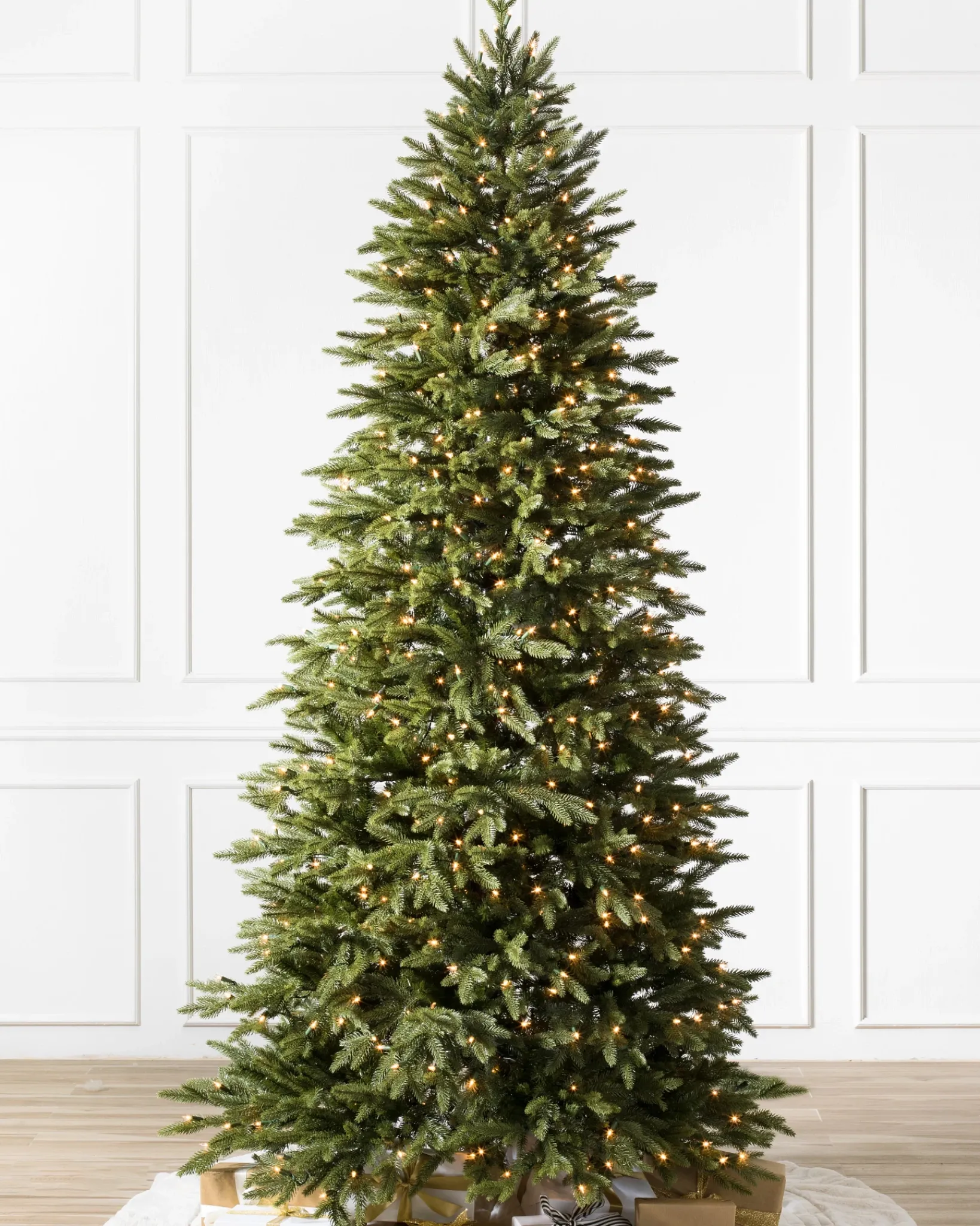 New Silverado Slim® Trees 7 - 7.5 Feet|Pre-Lit