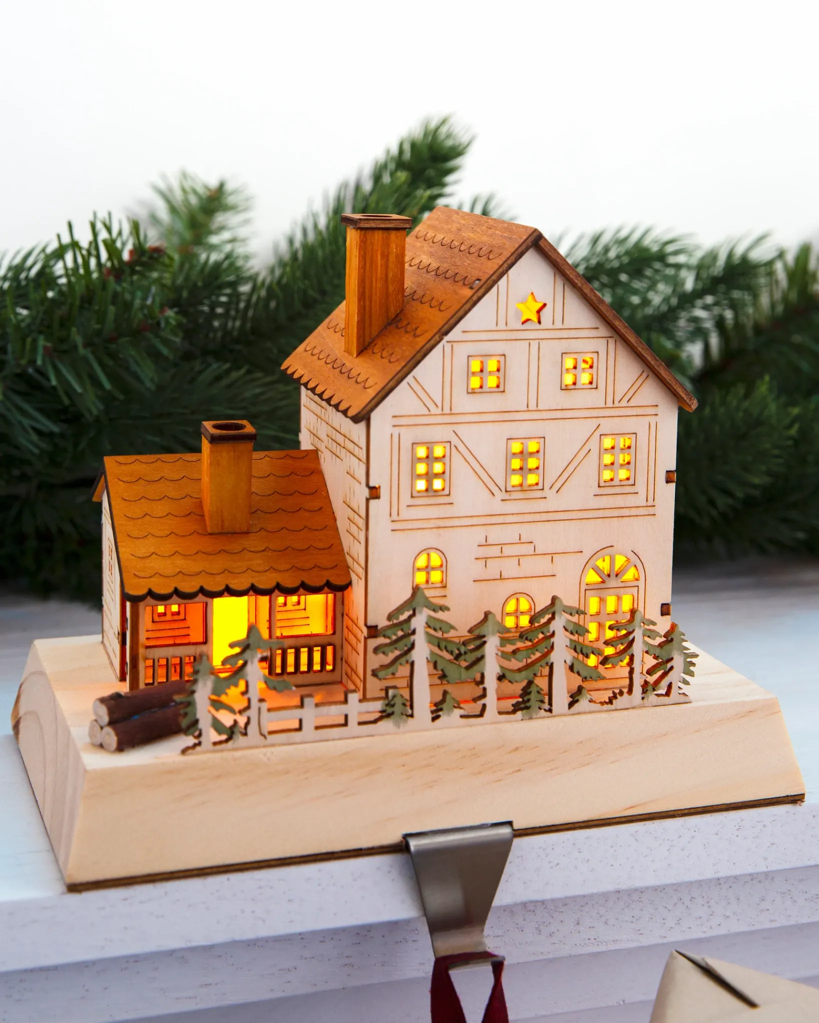 Outlet Wooden Alpine Village Stocking Holders Stockings & Holders