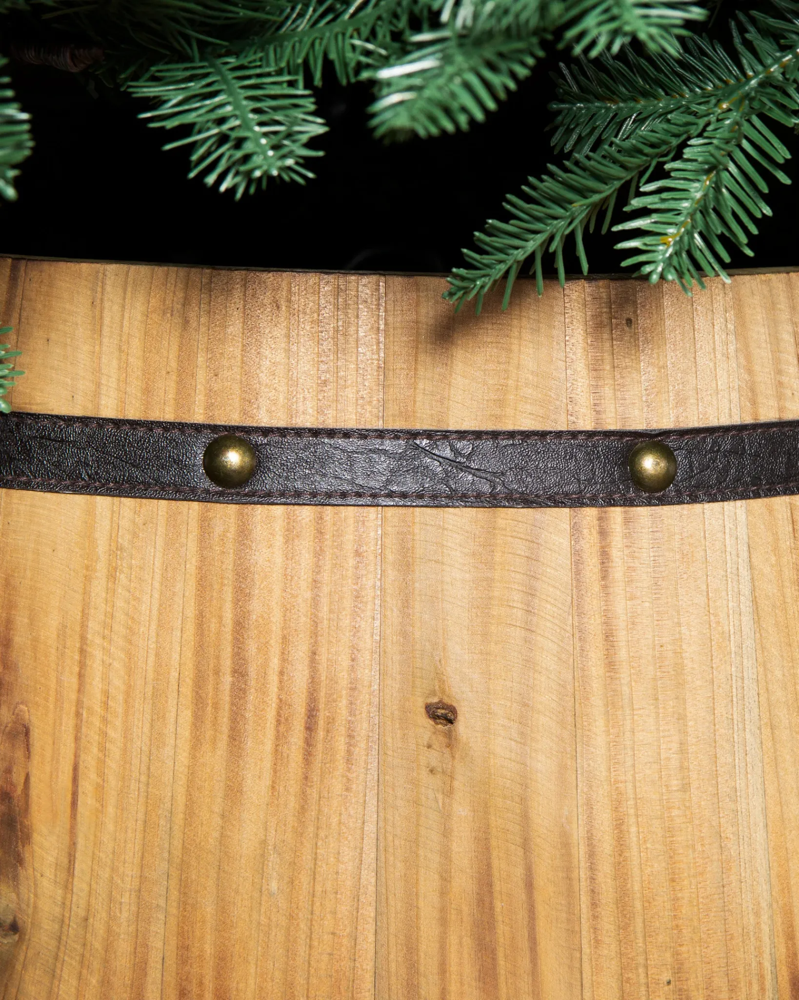 Online Wooden Barrel Christmas Tree Collars Skirts & Collars